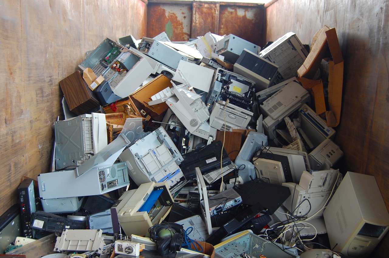 Basura electrónica: qué es y por qué tienes que reciclarla